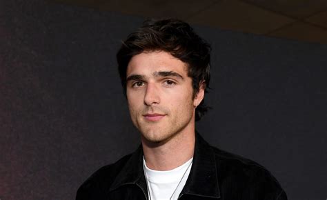 jacob elordi weight and height|Jacob Elordi Bio, Wiki, Height, Family,。